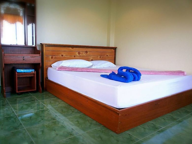 Hotel Cozy Cove Resort