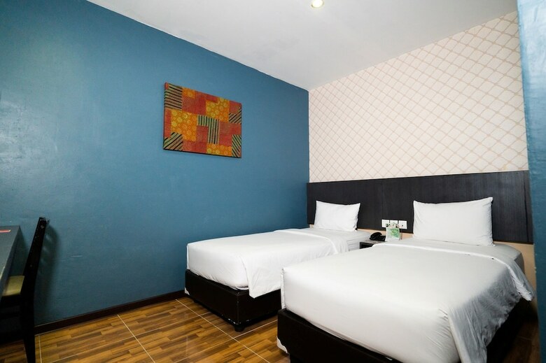 Crew Express Hotel