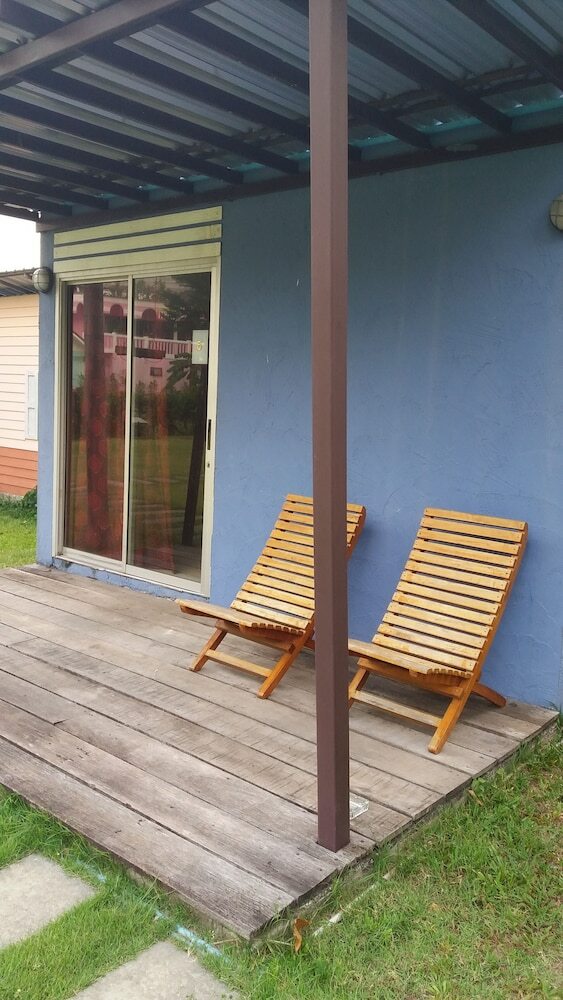 Hotel Levee Camp