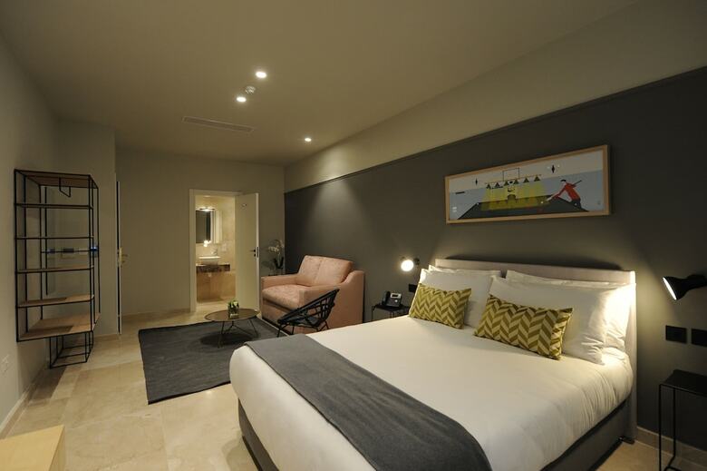 De Vilhena Boutique Hotel