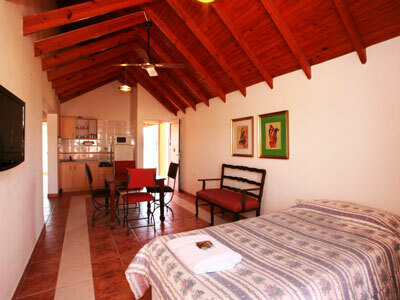Hotel Marina House Caba�as