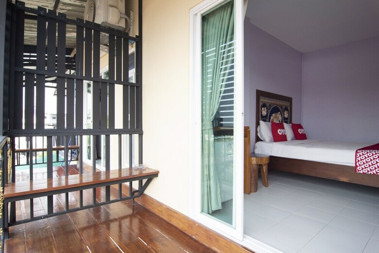 Hotel Oyo Baan Taklom Chomtalay