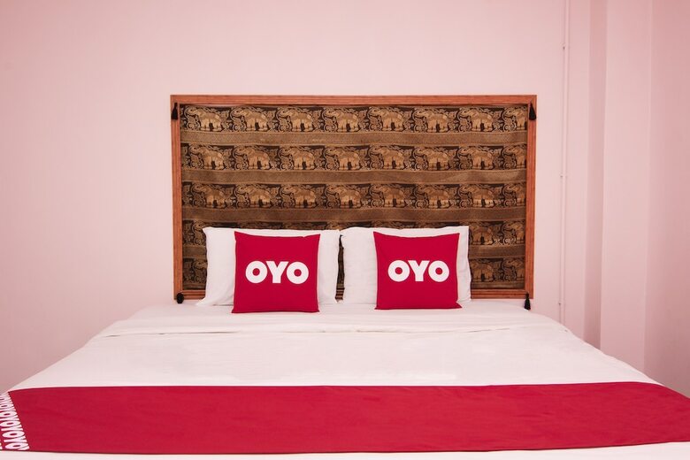 Hotel Oyo Baan Taklom Chomtalay