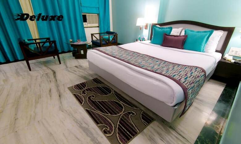 Hotel Capitol Residency