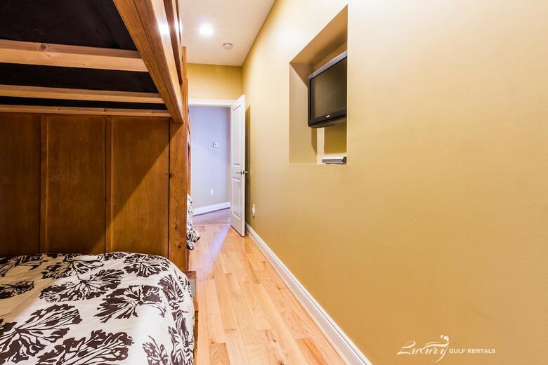 Aqua Vista By Luxury Gulf Rentals