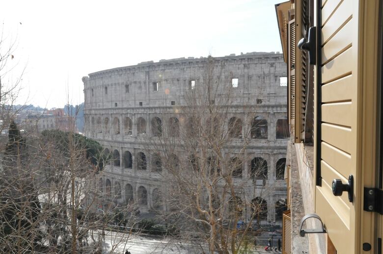 Hotel Colosseum Corner