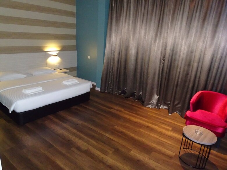 Bayfront Hotel