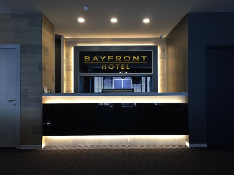 Bayfront Hotel