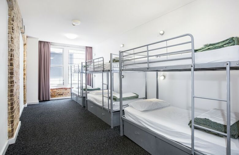 Hostal Base Sydney - Hostel