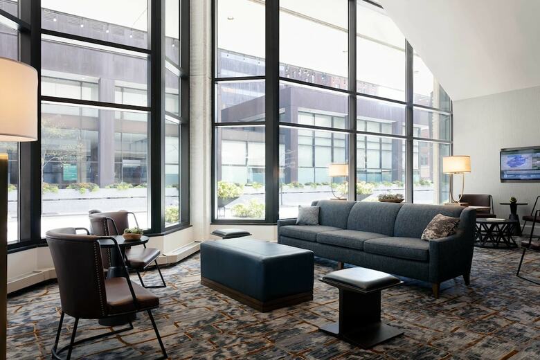 Hotel Des Moines Marriott Downtown