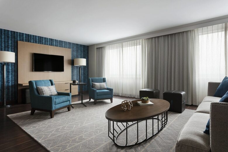 Hotel Des Moines Marriott Downtown