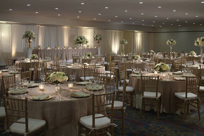 Hotel Des Moines Marriott Downtown