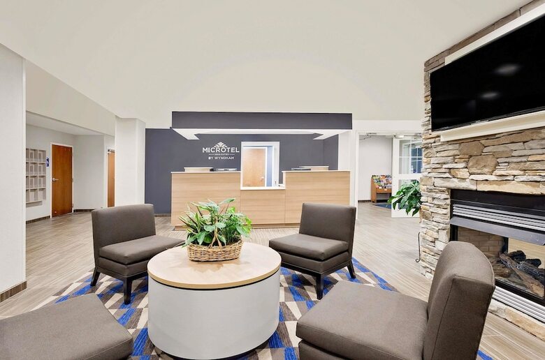 Hotel Microtel Inn & Suites By Wyndham Middletown