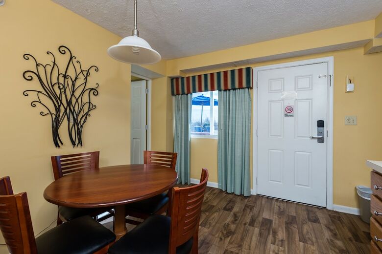 Jade Tree Cove By Capital Vacations