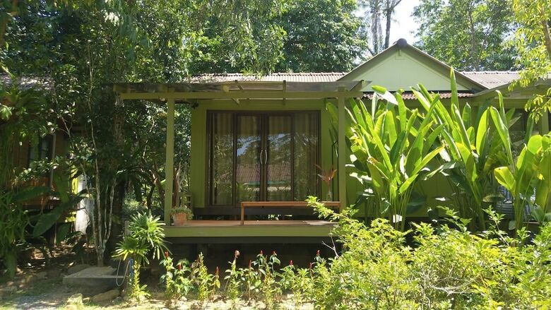 Hotel Baan Bua Cottage