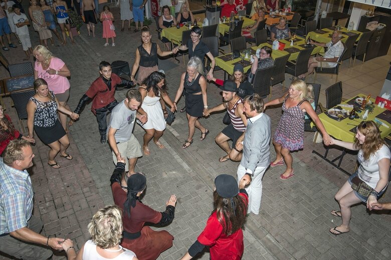 Kleopatra Develi Hotel