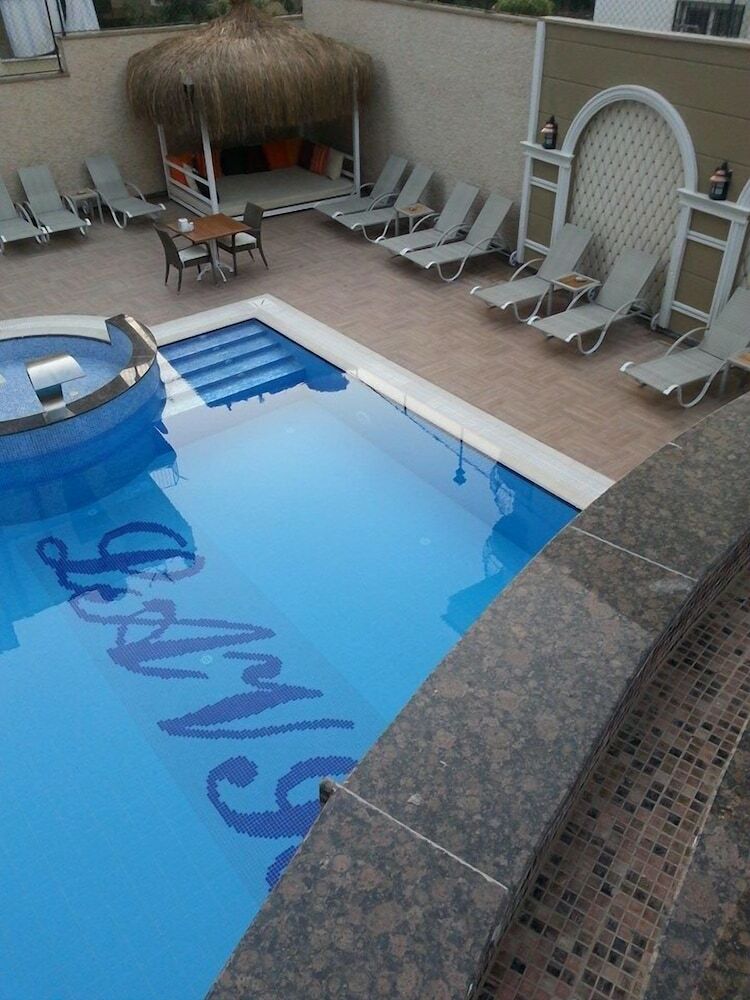 Lavinia Apart Hotel