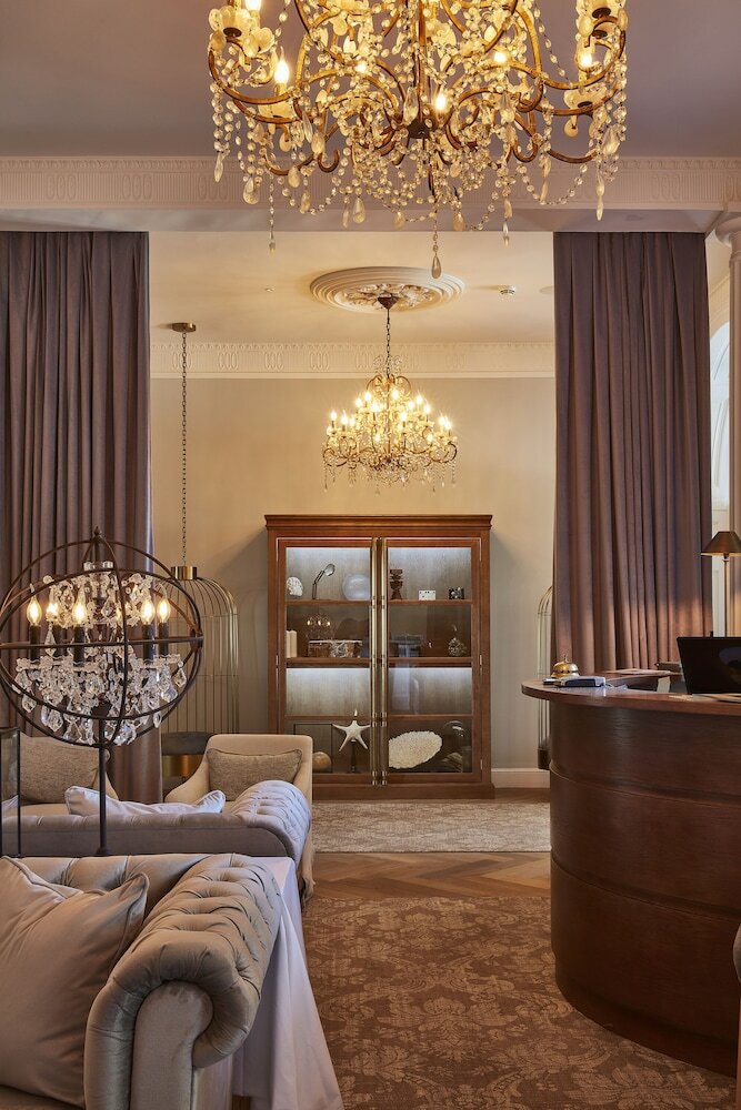 Lympstone Manor Hotel