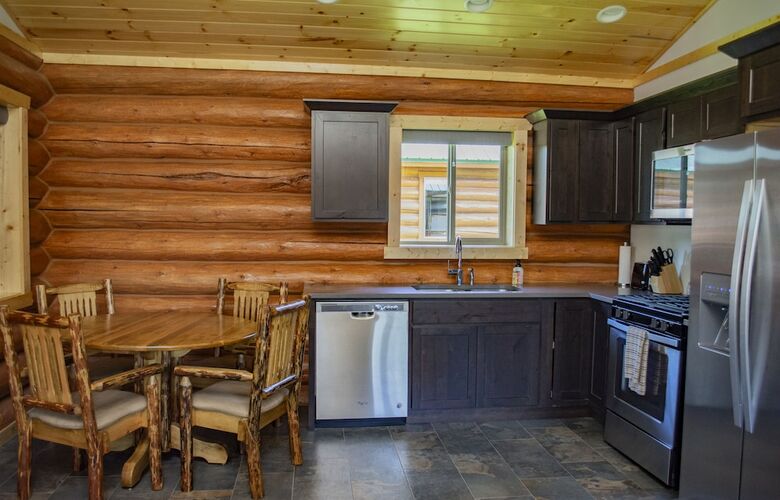 Hotel Bonners Ferry Log Inn