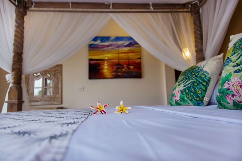 Bed & Breakfast Warji House 1