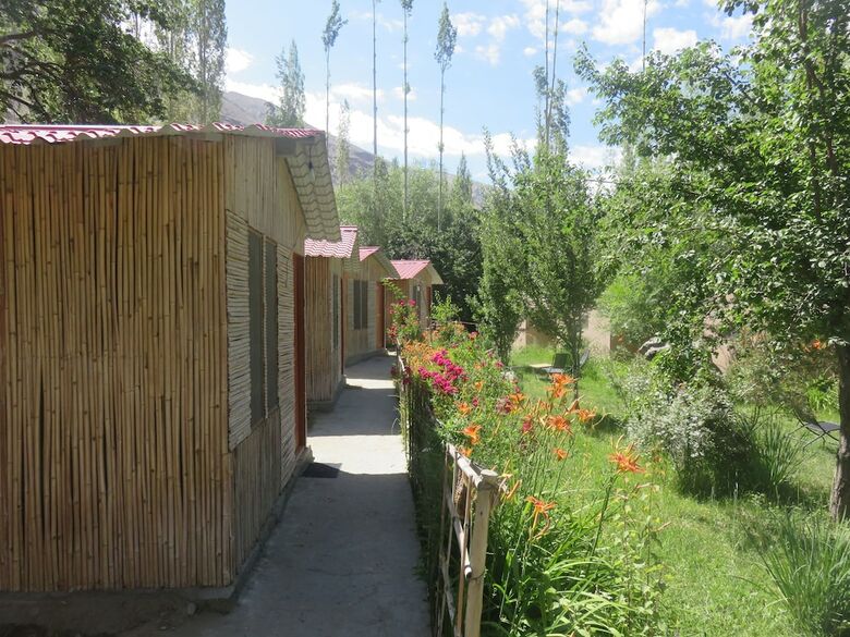 Silk Route Cottages