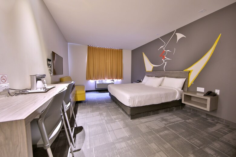 Hotel H�tel � Suites