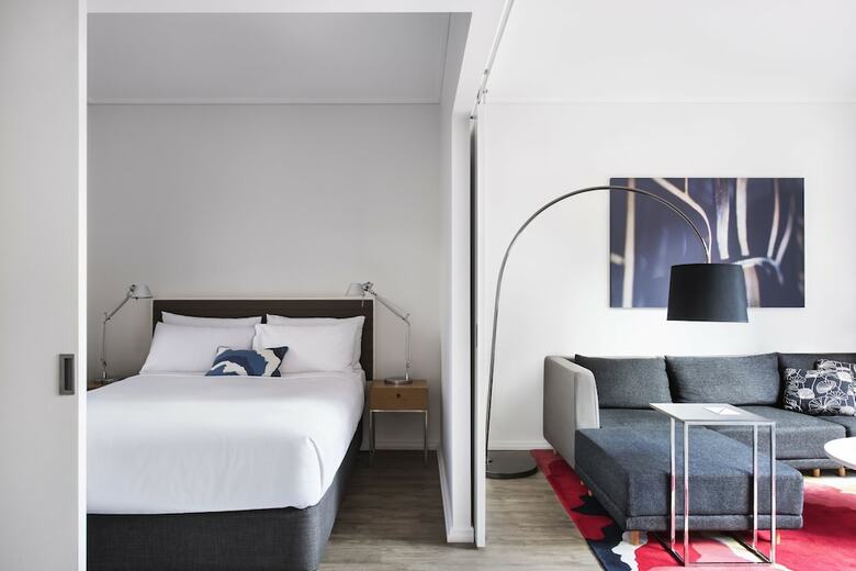 Hotel Ovolo Laneways