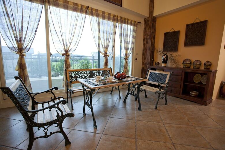 Cloudenjoy B&B