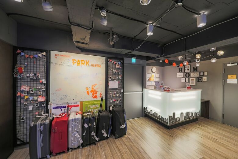 Hostal Park Hostel