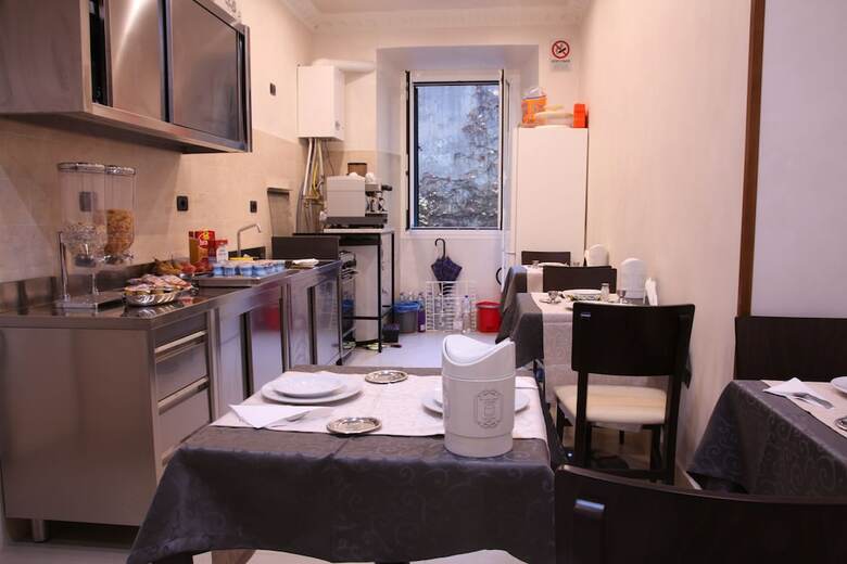 Hotel B&B Federica's House In Rome