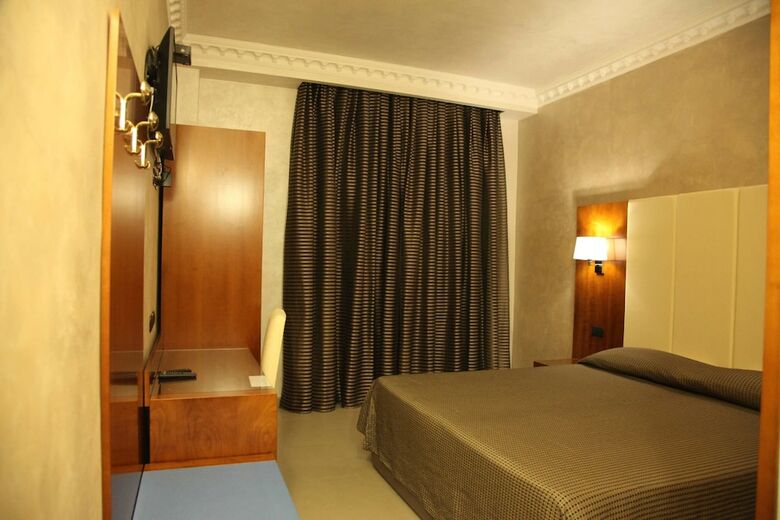 Hotel B&B Federica's House In Rome