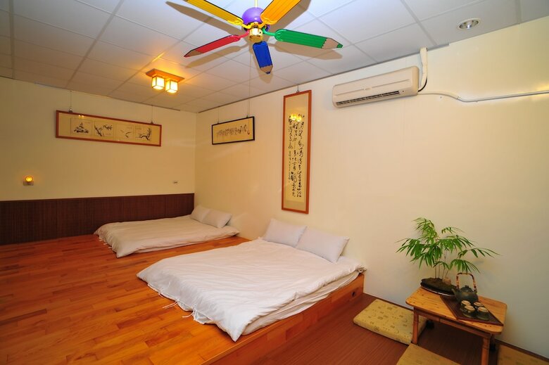 Bed & Breakfast Bamboo Paradise Resort & The Bamboo Inn