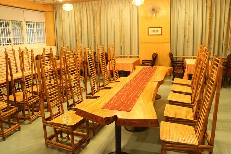 Bed & Breakfast Bamboo Paradise Resort & The Bamboo Inn