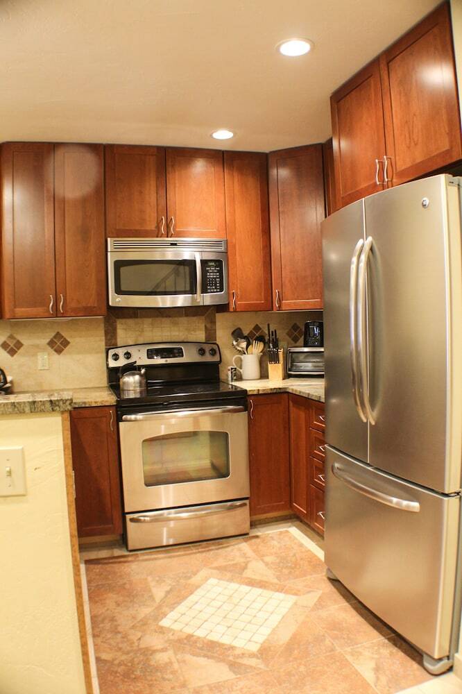 Axtel Condominiums By Cb Lodging