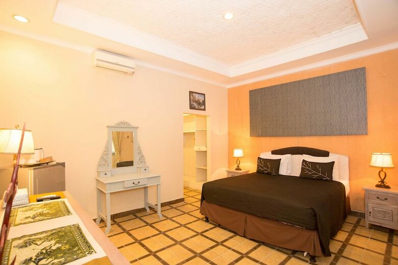 Sendok Hotel
