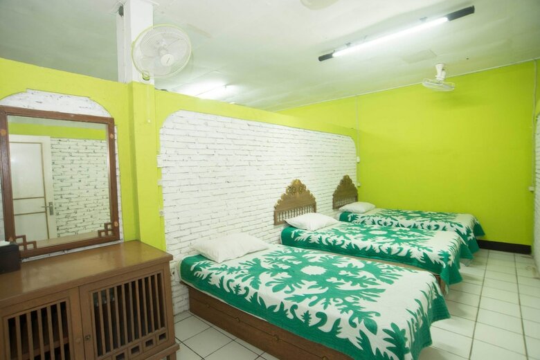 Sendok Hotel