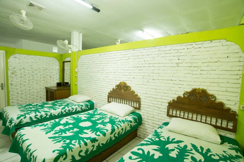 Sendok Hotel
