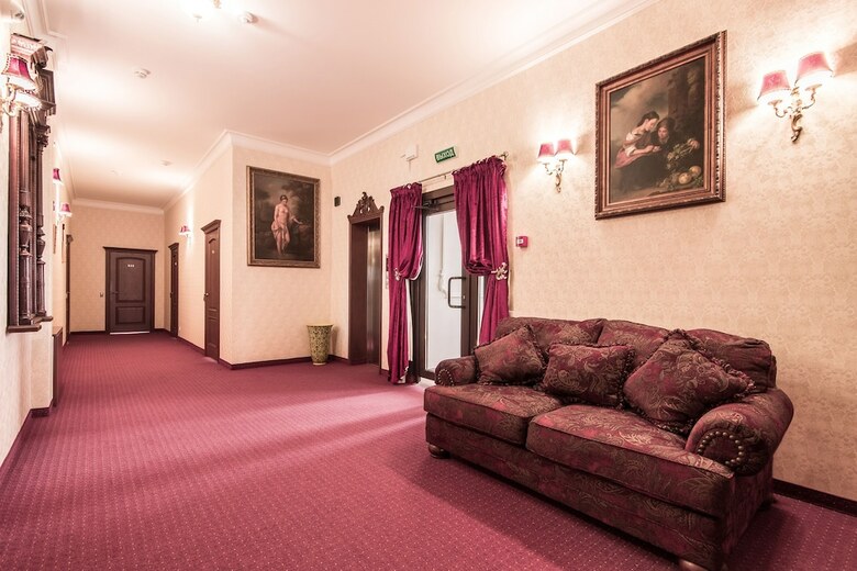 Bristol Hotel