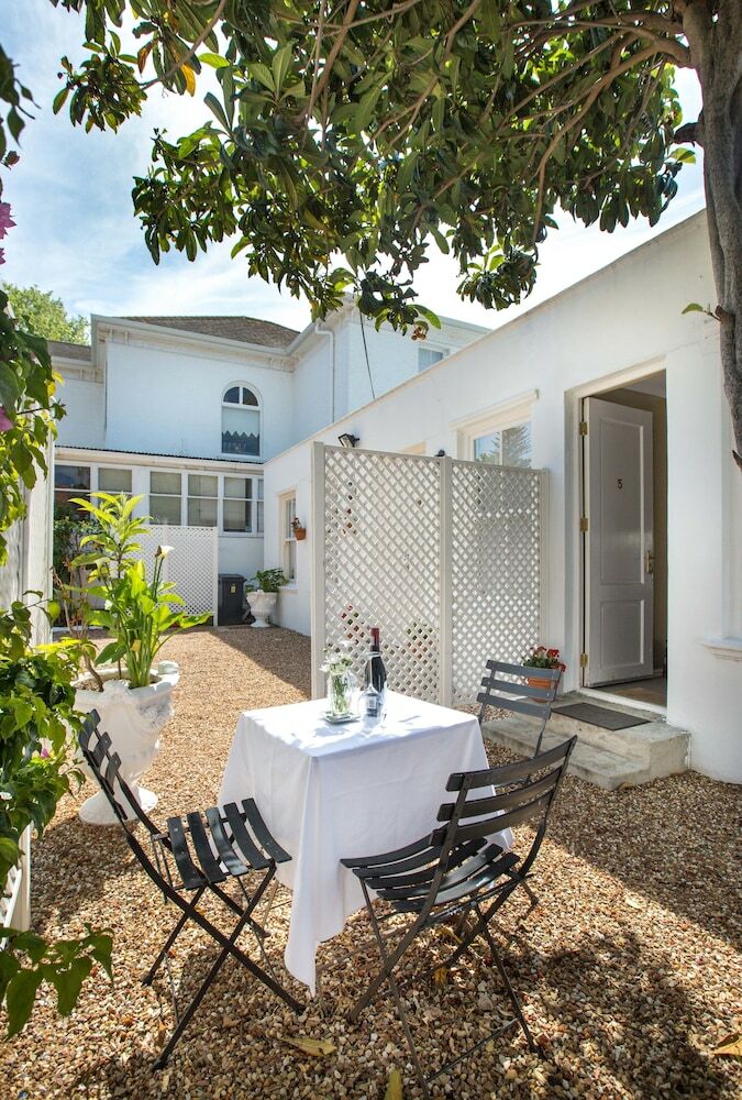 Hotel Brooklands House