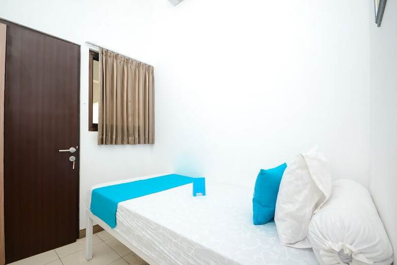 Hotel Airy Miroto Seteran Serut Semarang