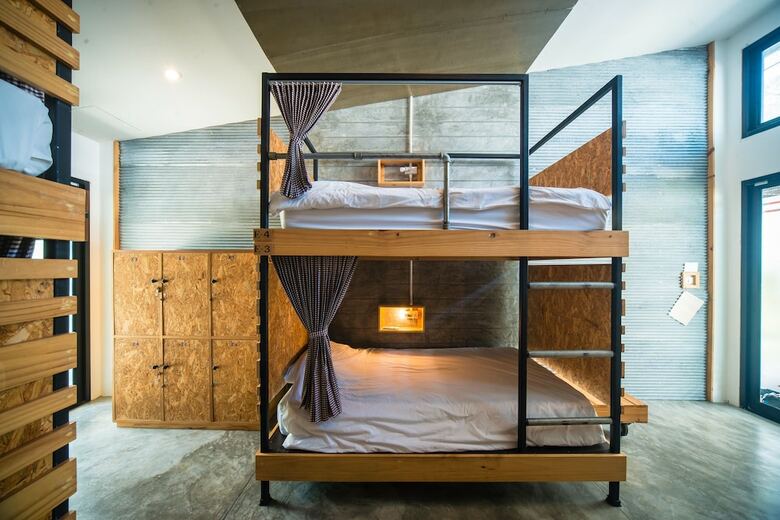 Hostal Chillhub Hostel