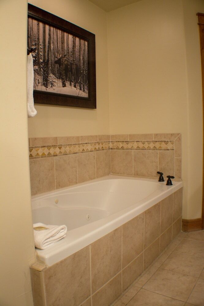 Black Bear Lodge By Cb Lodging