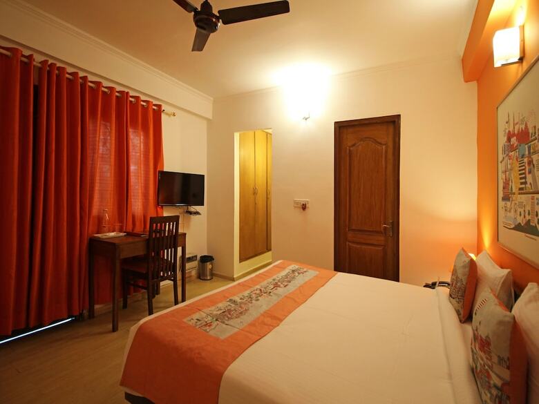 Hotel Oyo Flagship 592 Hauz Khas Village