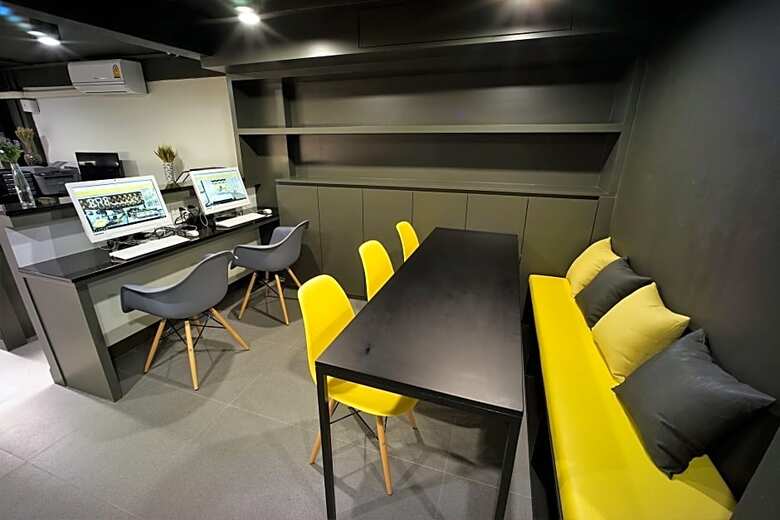 Hostal Brb Hostel Bangkok Silom