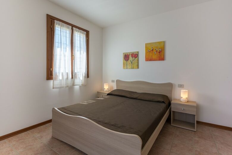 Albarella Residence