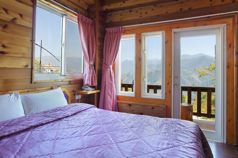 Bed & Breakfast Dingdaiglass Villa