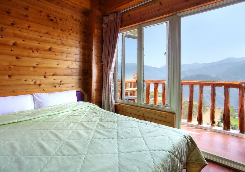 Bed & Breakfast Dingdaiglass Villa