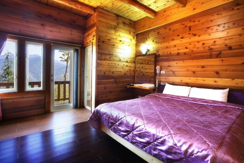 Bed & Breakfast Dingdaiglass Villa