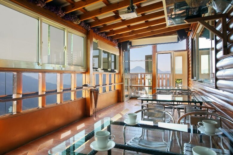 Bed & Breakfast Dingdaiglass Villa