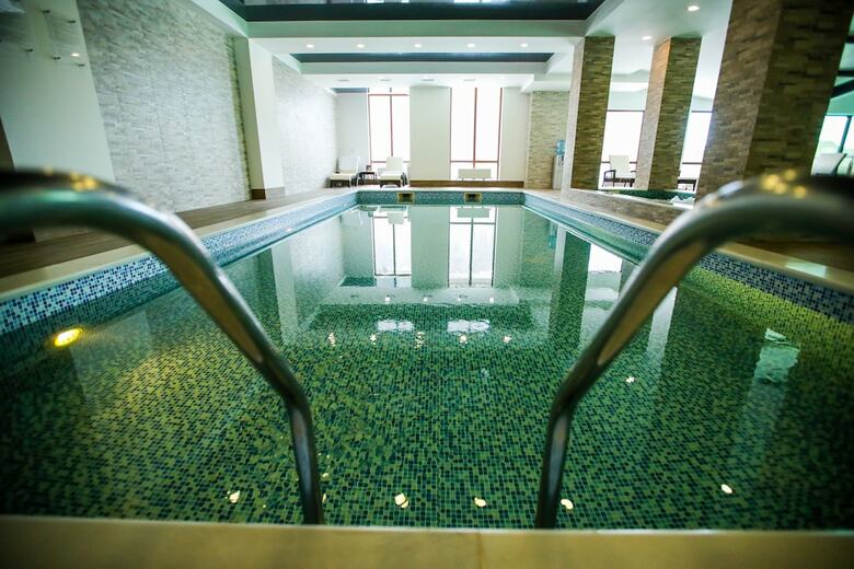 Hotel And Spa Crystal